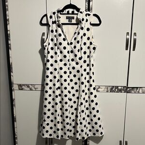 Jessica Howard White and Black Polka Dot Midi Dress